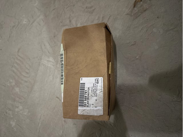 Elemento de regulación, cierre centralizado, puerta delantera 701959781 VAG