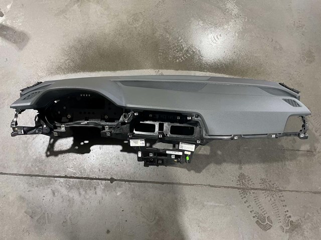 Панель салона передняя "торпедо" VAG 80B857001KER8 цена, от 633.47 USD