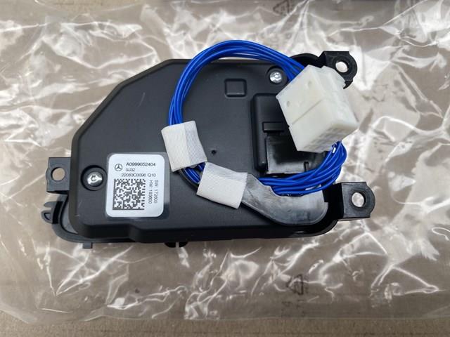 A0999052404649J32 Mercedes 