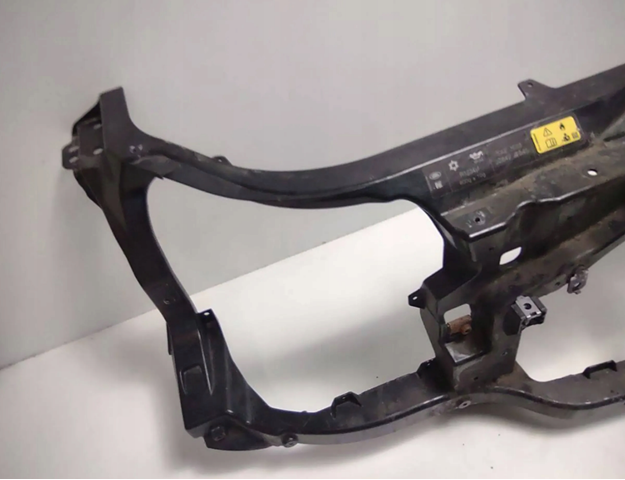 Купить LR080296 Land Rover Установочная панель передняя