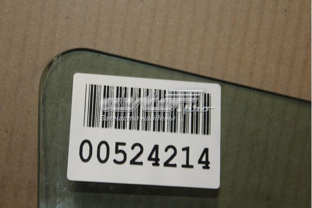 Стекло передней правой двери XYG GS4305D302