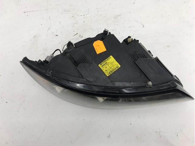 Правая блок фара Volvo 31213185 цена, от 148.35 USD