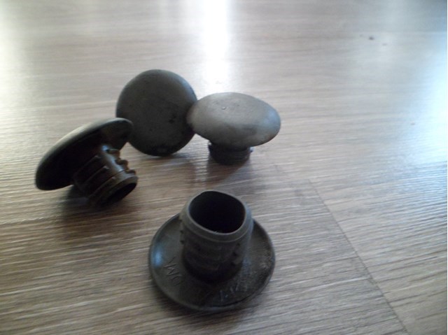 Grapa A6388990008 MERCEDES