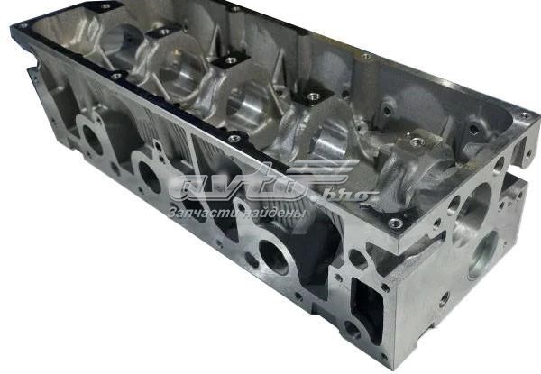 Головка циліндрів 7701475893 RENAULT