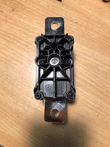 Купить 109515800C Tesla 
