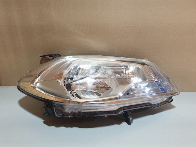 3512061M10 Market (OEM) luz direita