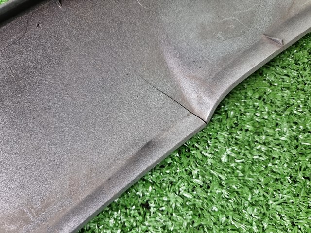 Moldura de parachoques delantero 5271142110B0 TOYOTA