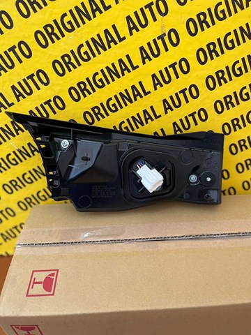 Фонарь задний внутренний правый Mazda KSD5513F0