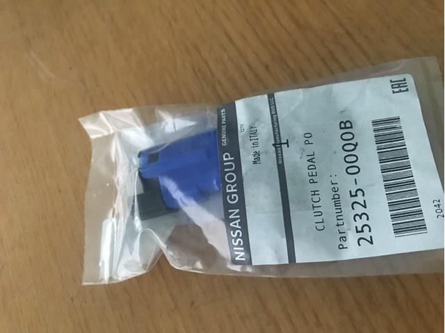 Датчик включения сцепления Nissan/Infiniti 2532500Q0B цена, от 18.96 USD