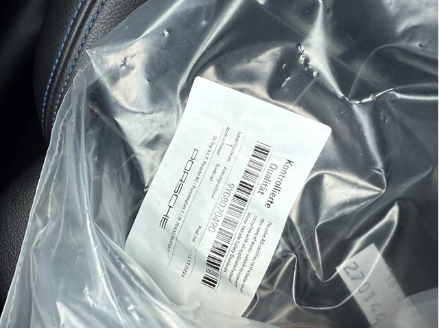  Porsche 9Y0807049C