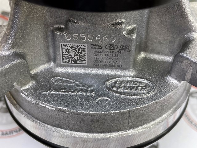 LR125488 Land Rover Насос водяной