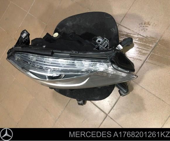 Фара передня права A1768202861 MERCEDES