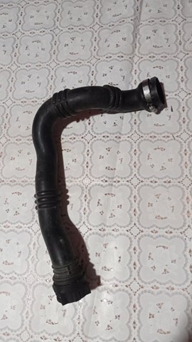 Tubo flexible de aire de sobrealimentación derecho 8200551943 RENAULT