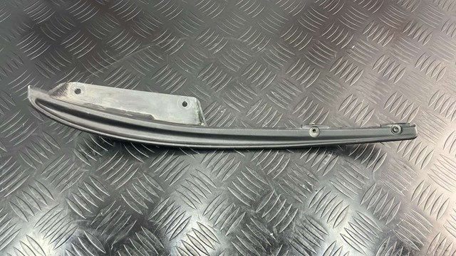 LR092698 Land Rover 