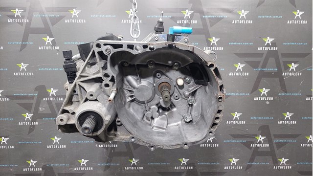 JH3055 Renault (RVI) 