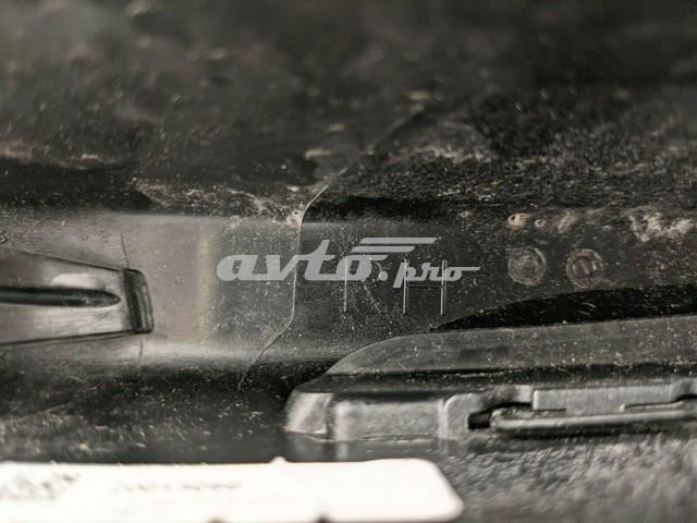  Land Rover LR095021
