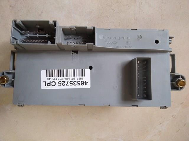 Caja de fusibles, trasera interior 46535725 FIAT
