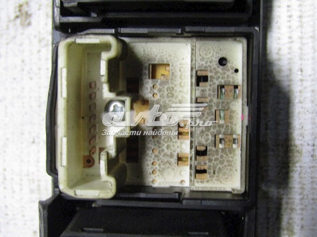 Unidad De Control Espejo De La Puerta 8487252030 TOYOTA
