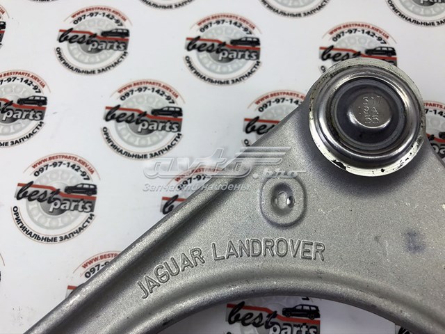 Рычаг передней подвески верхний правый Land Rover LR117884 цена, от 112.99 USD