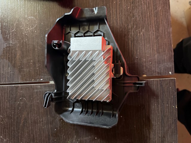 65129381086 BMW 