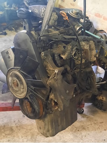 Двигатель в сборе VAG ANJ