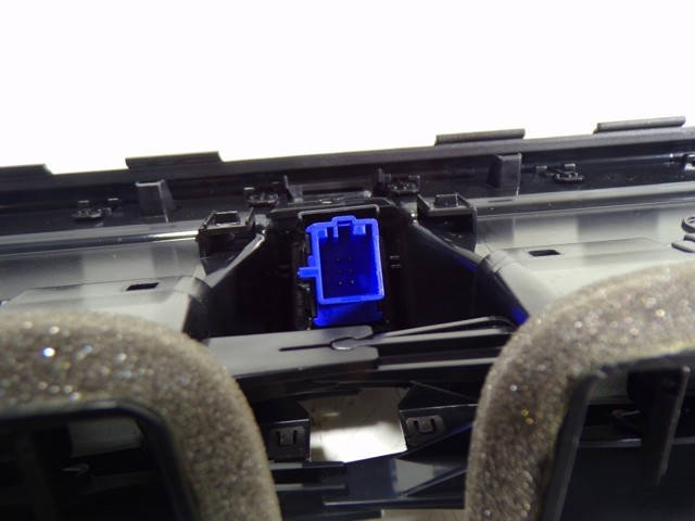 Botão de ativação do sinal de emergência para Seat Ibiza V KJ1, KJG