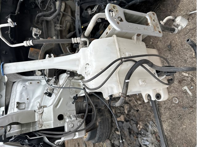 986102P600 Hyundai/Kia Бачок омывателя стекла