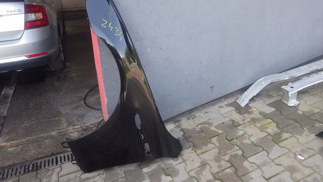 72458411 BMW 