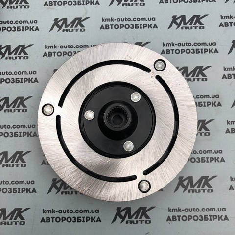 Disco de embrague del compresor de aire acondicionado KTT020025 THERMOTEC