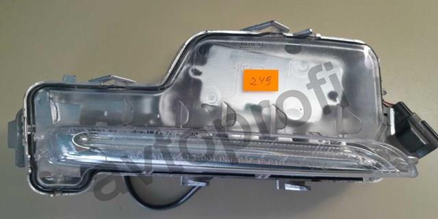 Фара дневного света правая 31420396 Volvo