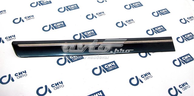 Накладка двери задней правой Mercedes 2106900682 цена, от 10.13 USD