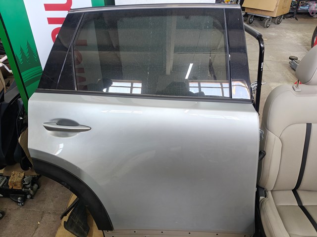 KMY07202XB Mazda Дверь задняя правая