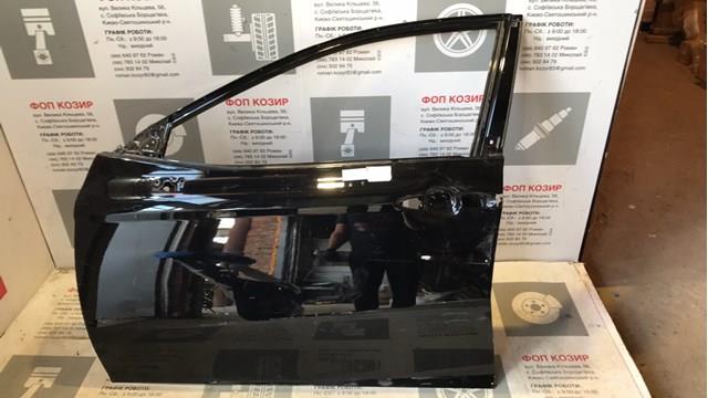 Водительская дверь на Toyota Camry  V70
