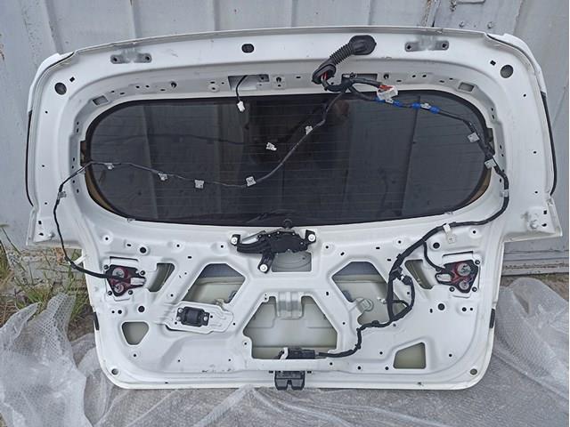 Задняя ляда Hyundai/Kia 73700C6000