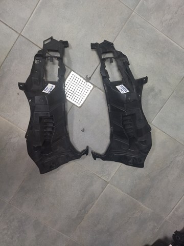 51117399977 BMW Кронштейн крепления противотуманной фары, левой