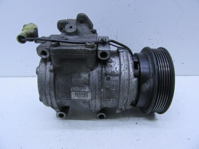 Компрессор кондиционера 4472004813 Land Rover