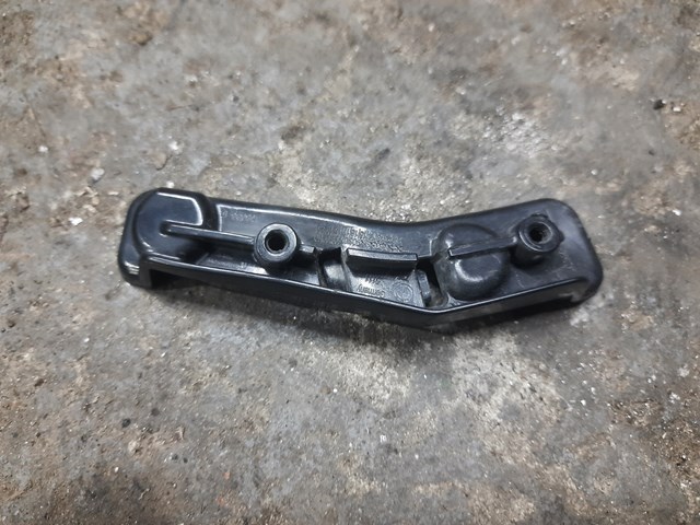 Soporte para guardabarros delantero, izquierda delantero 51117354767 BMW