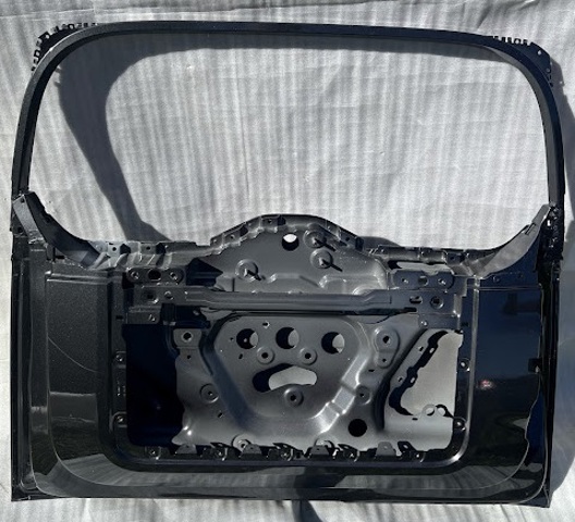 Ляда LR131561 Land Rover