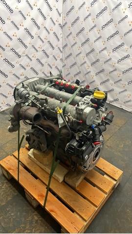 Двигатель D20AA Suzuki