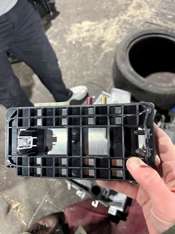 Купить LJ6Z14G229AG Ford 