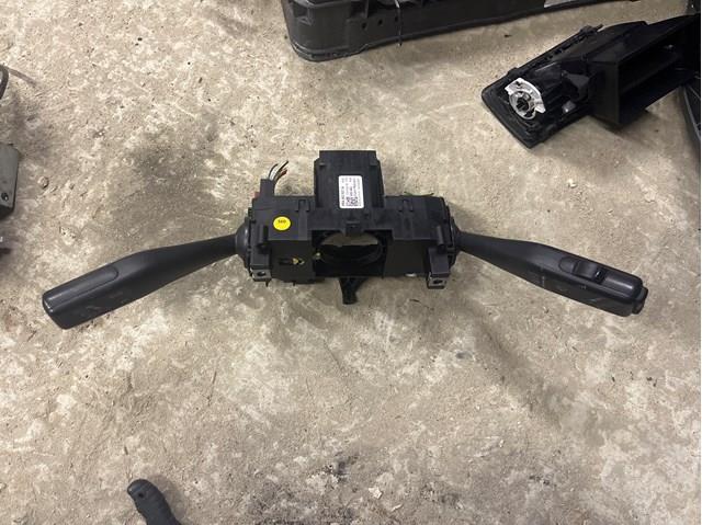 6RA953521A VAG Левый подрулевой переключатель