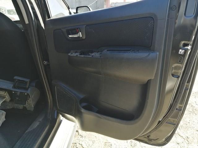 Ручка двери задней внутренняя правая на Toyota Hilux KUN25