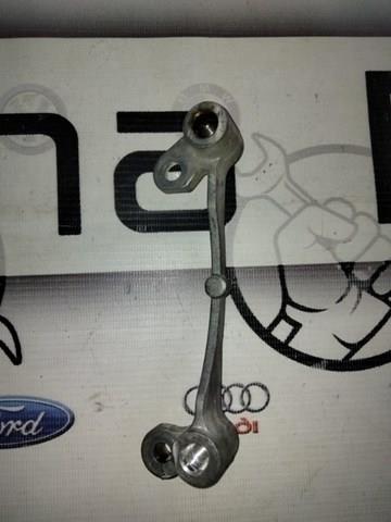  DS7G8D611AA Ford