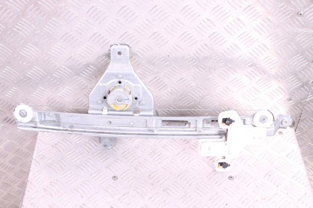  Chrysler 05291804AA