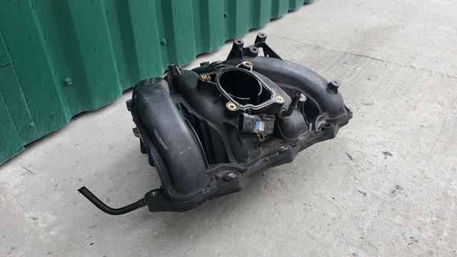 Впускной коллектор 55351149 General Motors