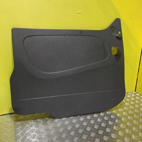 Guarnecido de puerta trasera izquierda 829A14955R RENAULT