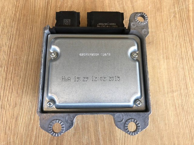 LR067254 Land Rover Блок управления airbag
