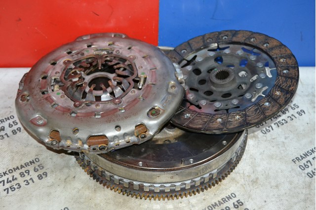 124035910 Renault (RVI) 