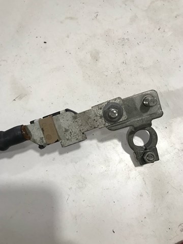 Купить LR033063 Land Rover 