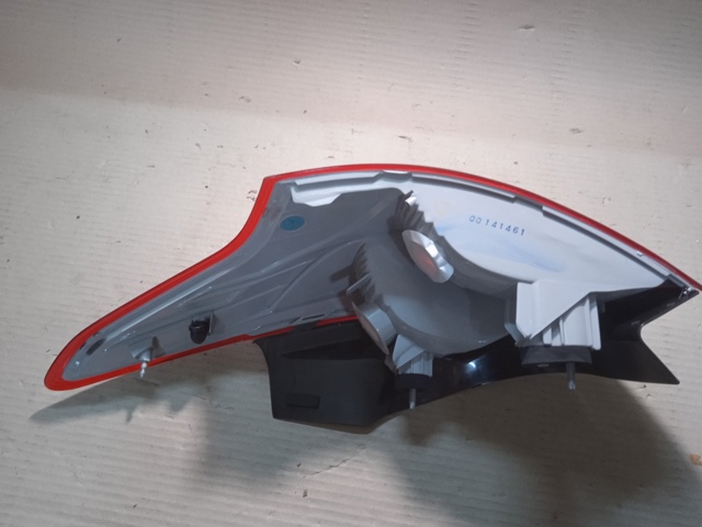 Задняя левая внешняя фара FPS FP2813F5E цена, от 66.00 USD